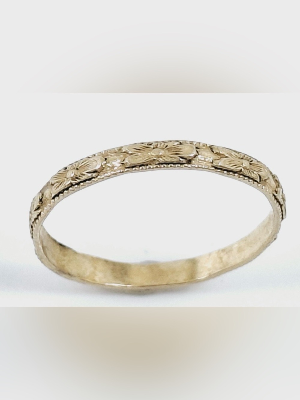 Vintage 10k Gold Floral Engraved Baby Ring